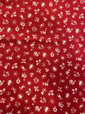 VTG 1978 Woolworth Woolco Christmas Holiday Theme Red Cotton Fabric (3 Yd x 34”)